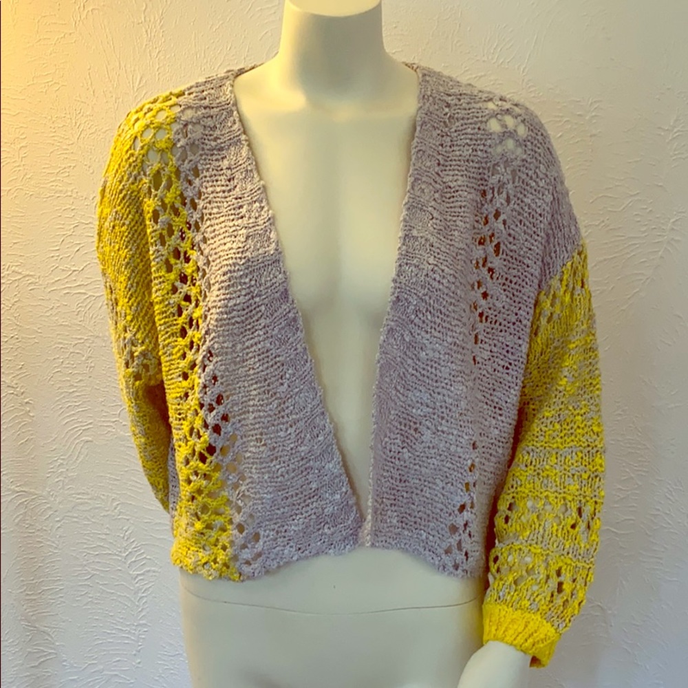 NEW yellow& grey sweater